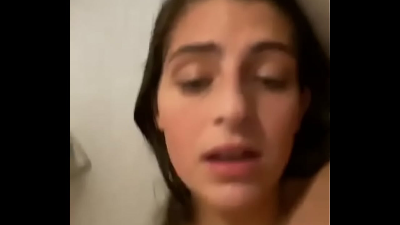 ब्लू-आयड हॉटी, लहान होम सेक्स व्हिडिओ, एक निवड